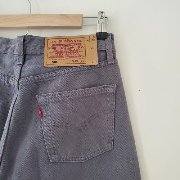 Levi's Vintage 90's 501 Straight Grey Jeans 30 34 - Picture 1 of 8